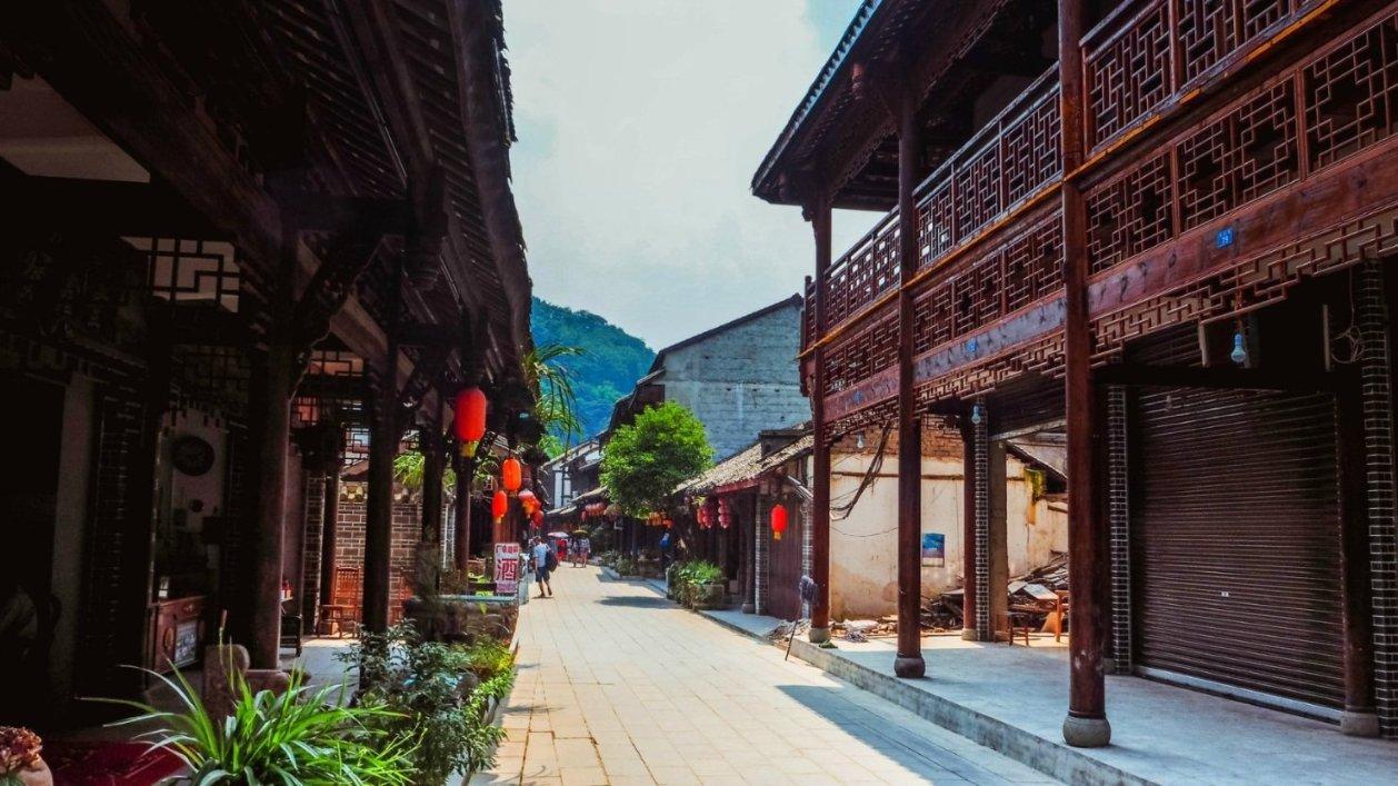 卢俊义武功略显浮夸，也没什么战功，为何能在梁山排名第二？游戏画面